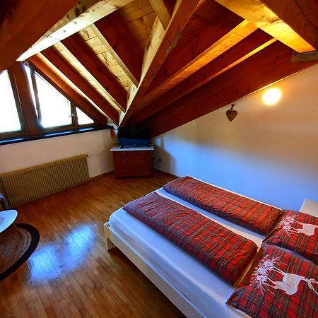 Hotel Mendel Stube à Cavareno Extérieur photo